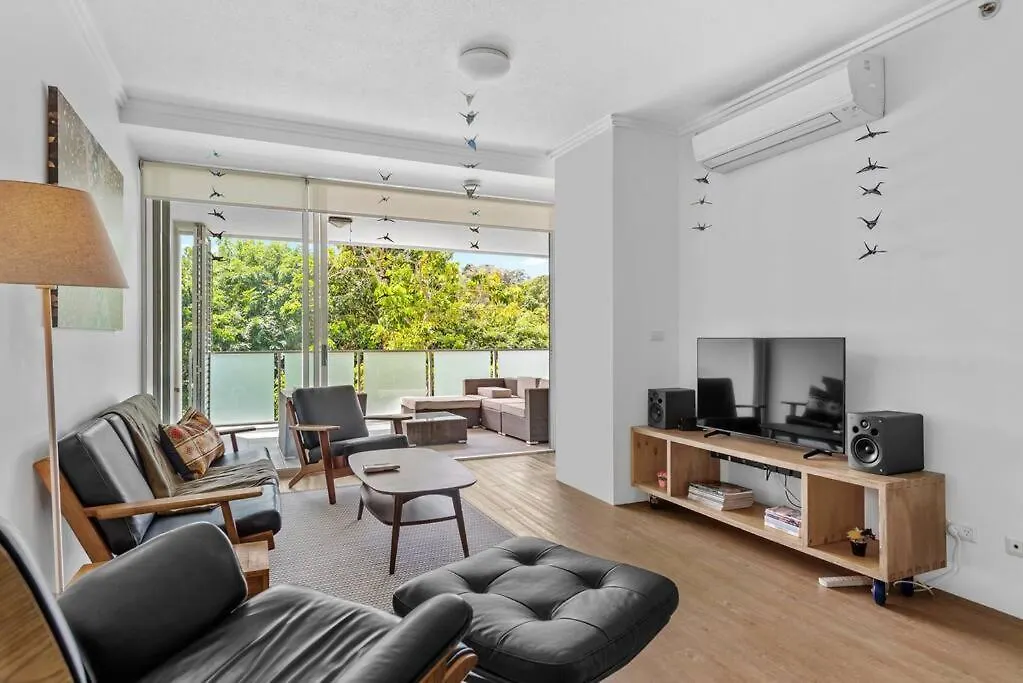 Apartment Spacious & Peaceful! 1Bed/2Bath/1Car ~ Cbd Brisbane Australien